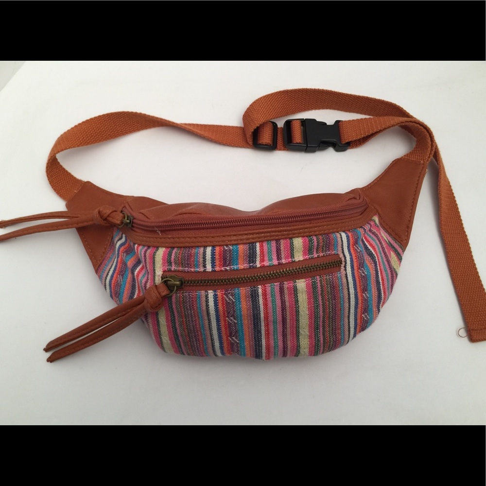 Claire’s ICING fanny pack waist wallet brown